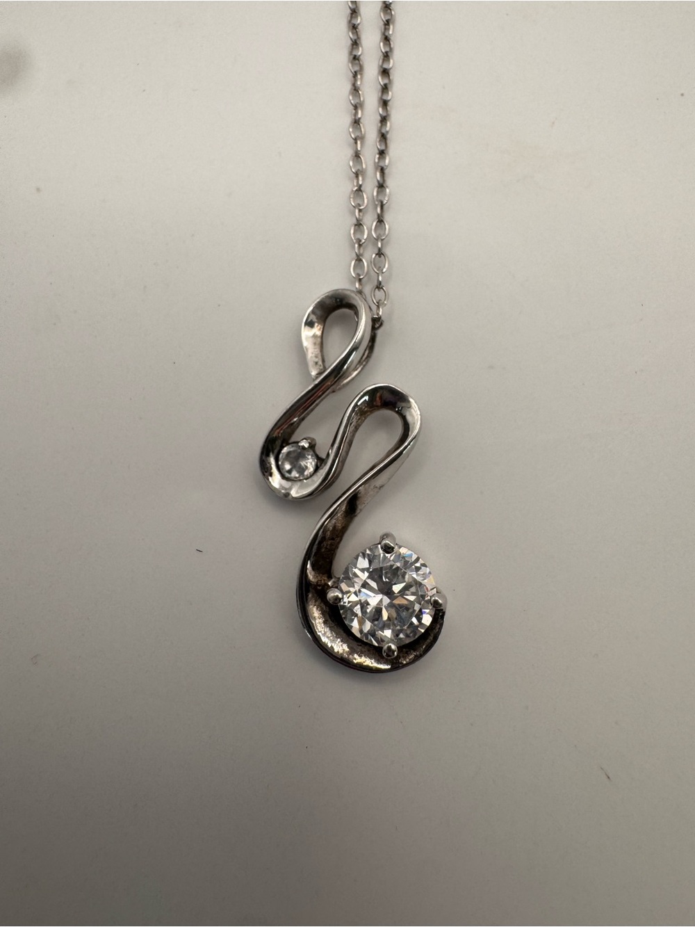18" .925 Sterling Silver Swirl Pendant Necklace with Clear CZ Stone
